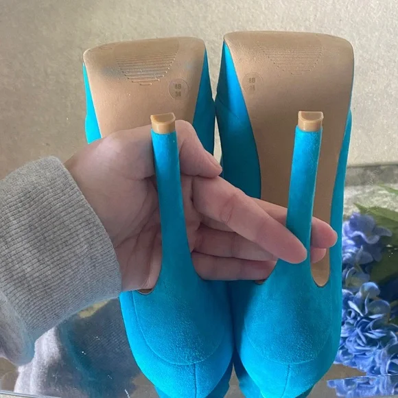 Bright Teal Platform High Heels - Women's Pumps - Picture 10 of 12